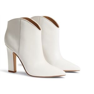 Marc Fisher Miggi White Heeled bootie 8.5